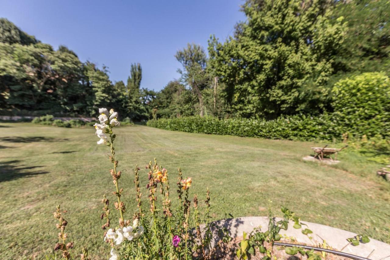 Borgo Sartoni Case Vacanze Appartamenti In Affitto Bologna Exteriör bild