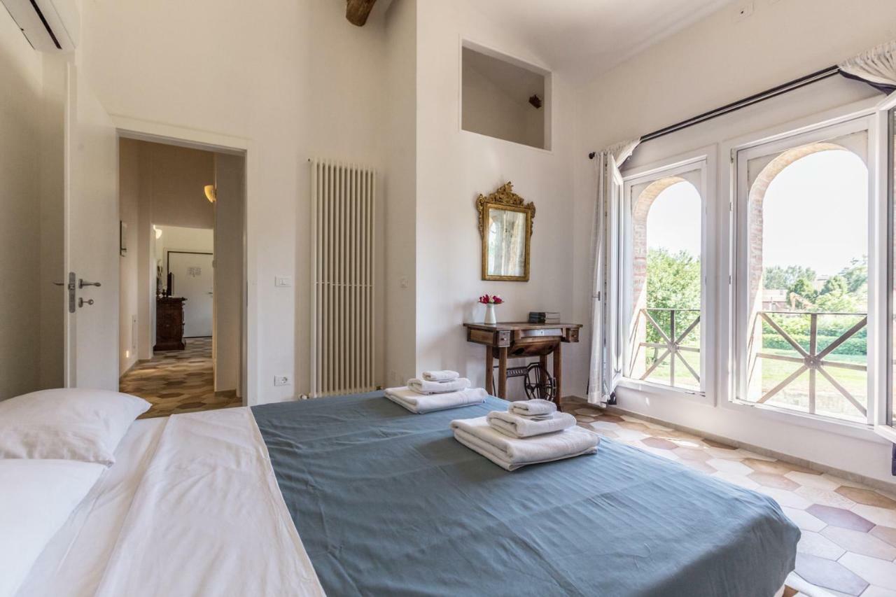 Borgo Sartoni Case Vacanze Appartamenti In Affitto Bologna Exteriör bild